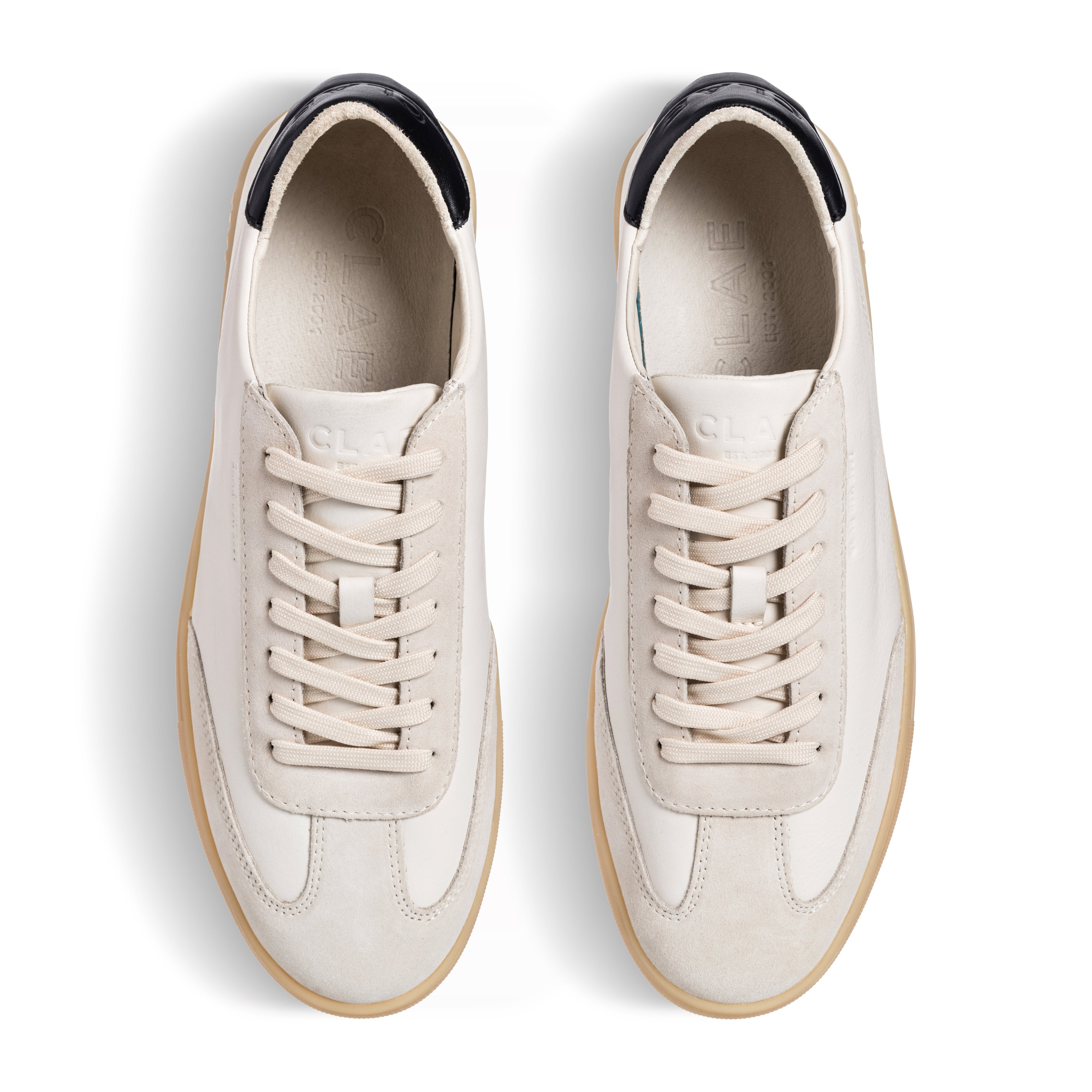 clae-deane-damen-court-sneaker-off-white-black-light-nat-gum-t-toe image 3