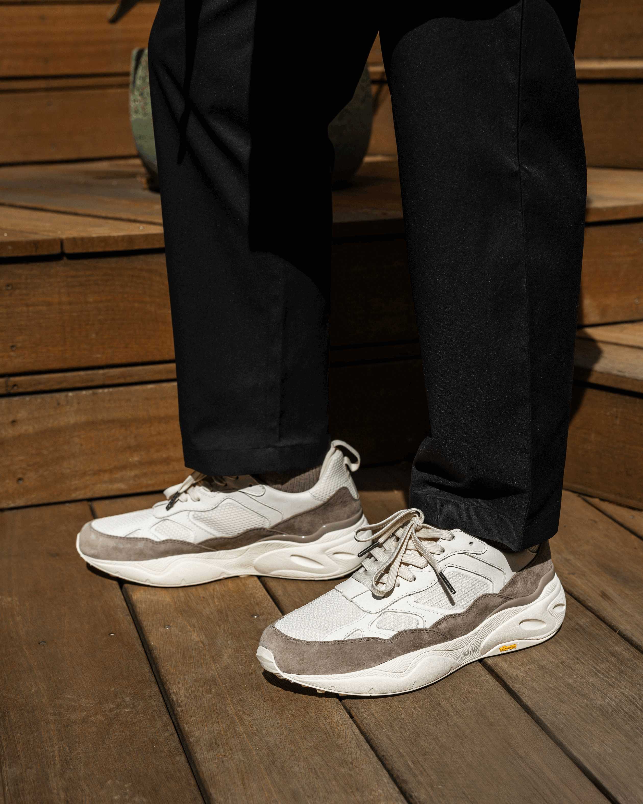 clae-salazar-vibram-lifestyle-runner image 7