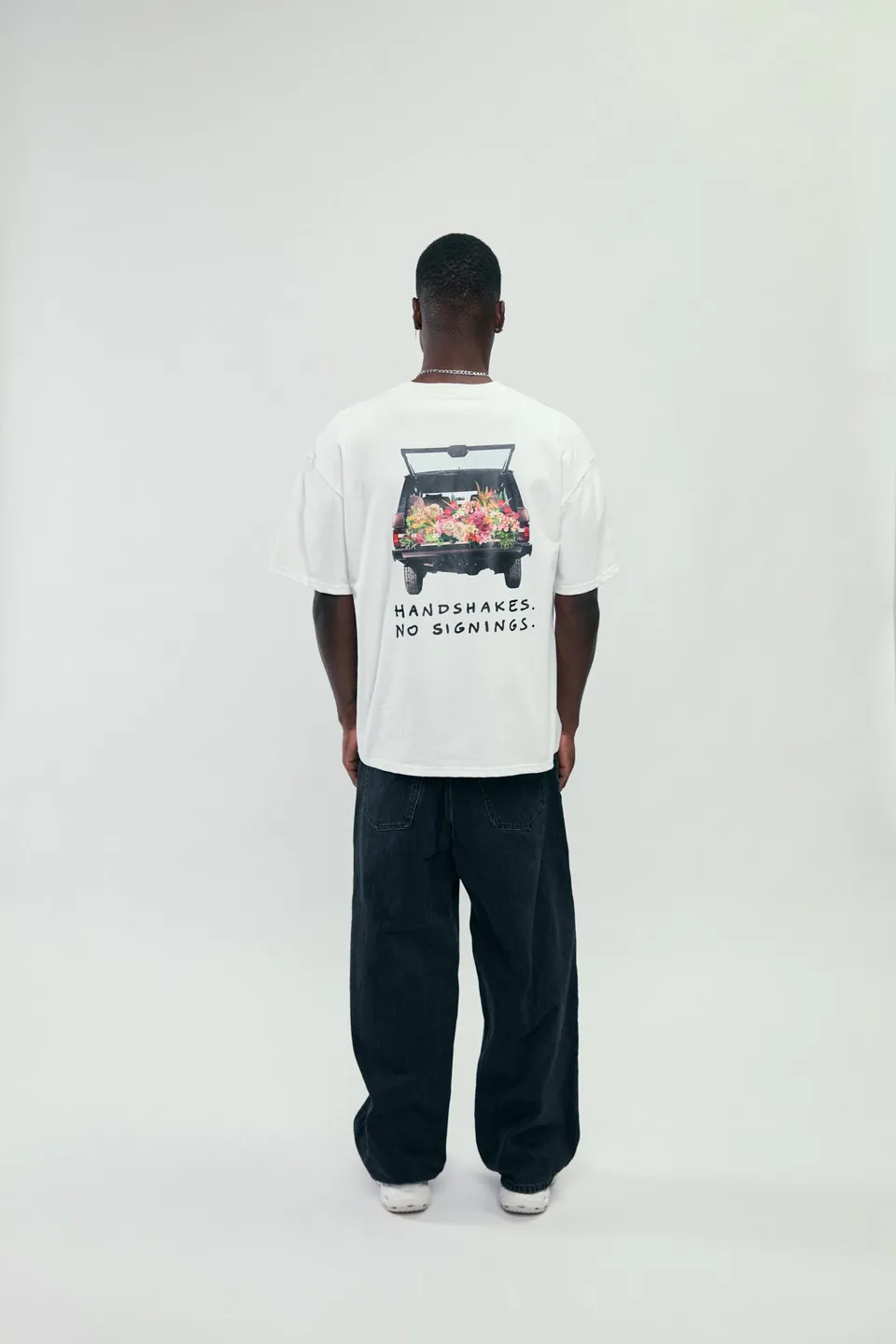 flowers-for-society-flower-trunk-shirt-white image 1