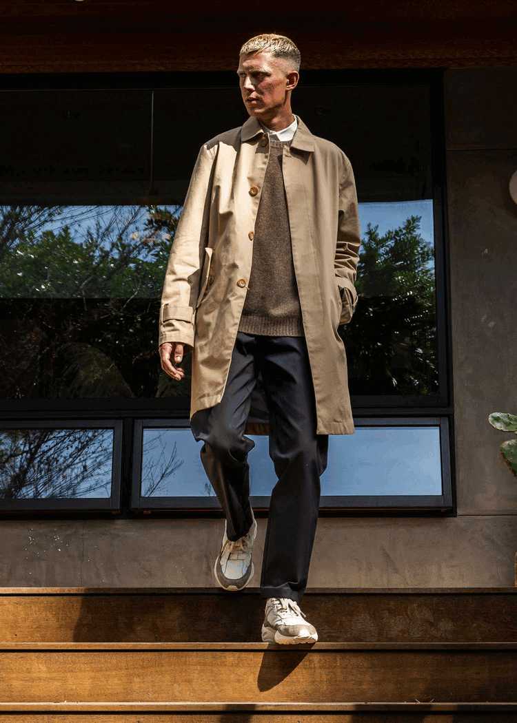 clae-salazar-vibram-lifestyle-runner image 3