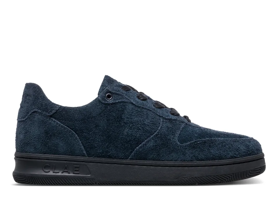 clae-malone-court-sneaker-hairy-suede-premium-look image 1