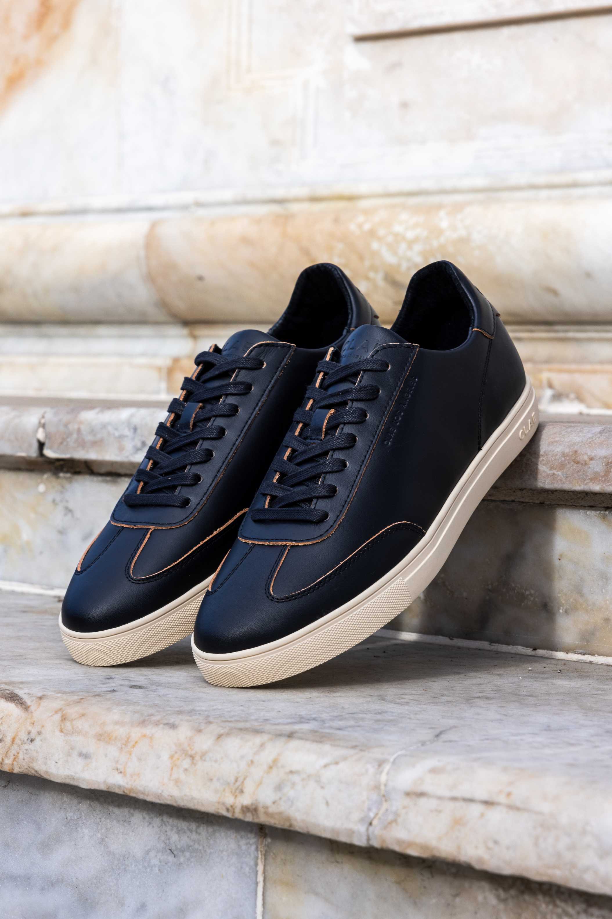 clae-deane-t-toe-court-sneaker-aus-premium-leder image 3