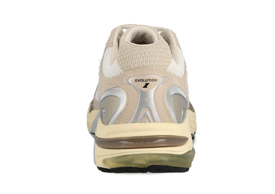 etonic-evolution-monochrome-premium-off-white-damen-sneaker image 4