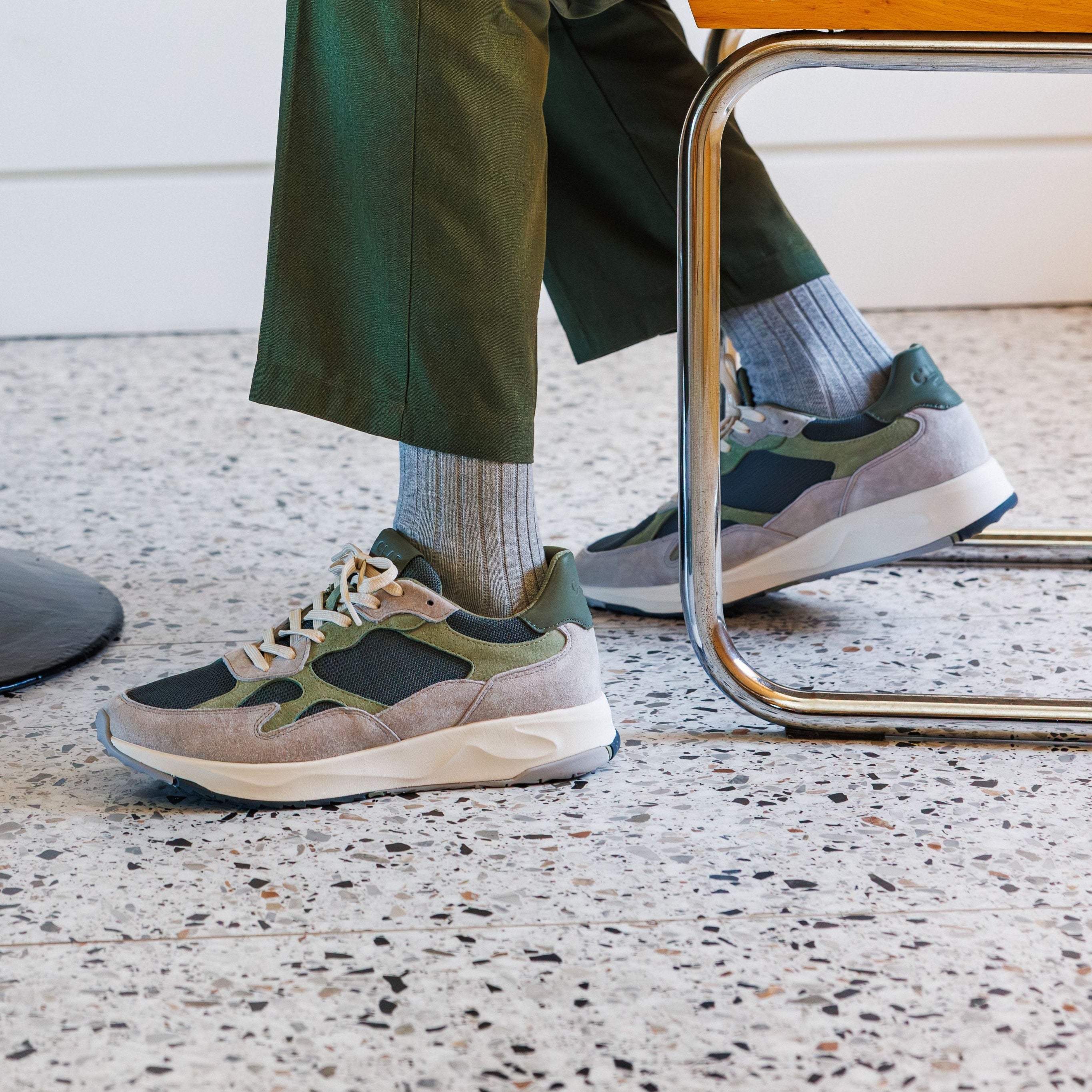 clae-zuma-runner-quiet-gray-tea-mit-desert-track-sohle image 2