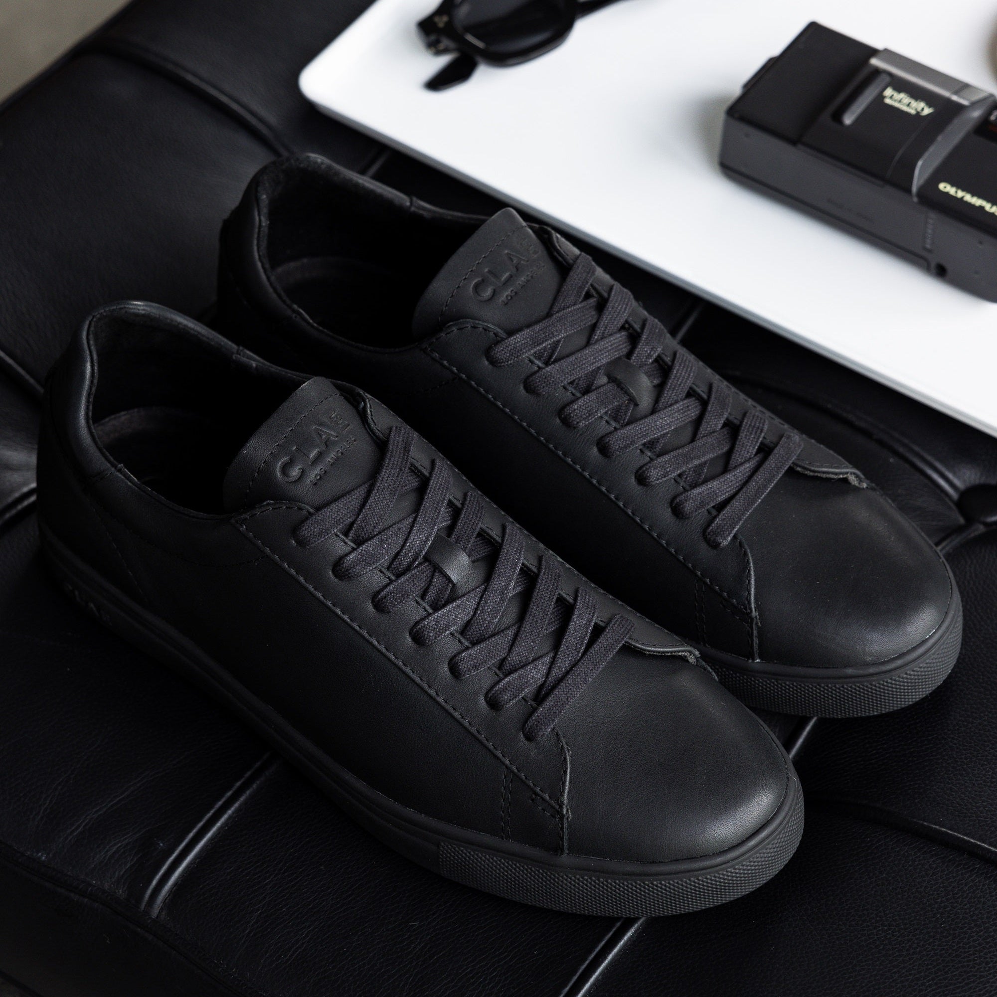 clae-bradley-essentials-sneaker-wasserabweisend image 3
