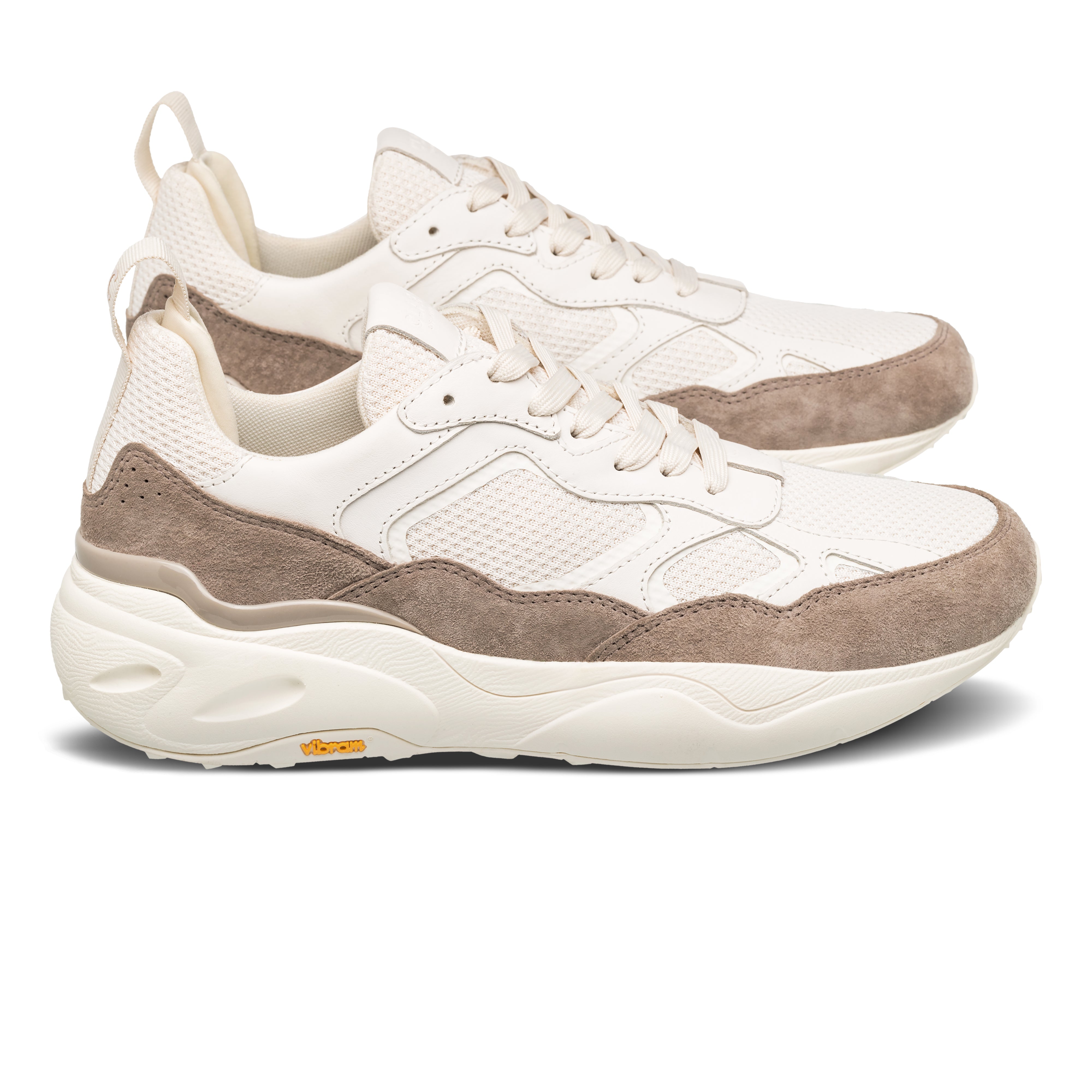 clae-salazar-vibram-lifestyle-runner image 8