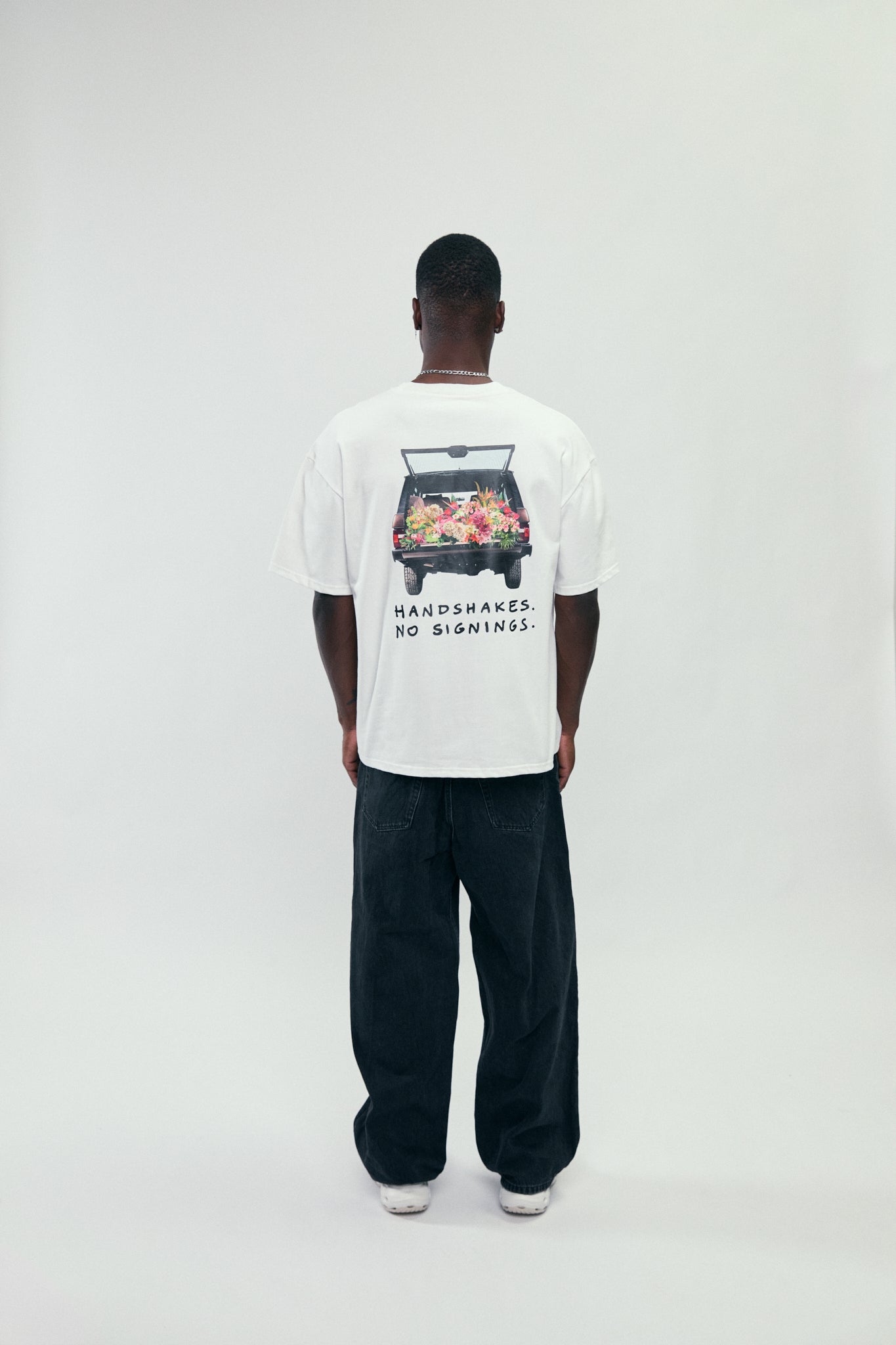 flowers-for-society-flower-trunk-shirt-white image 1