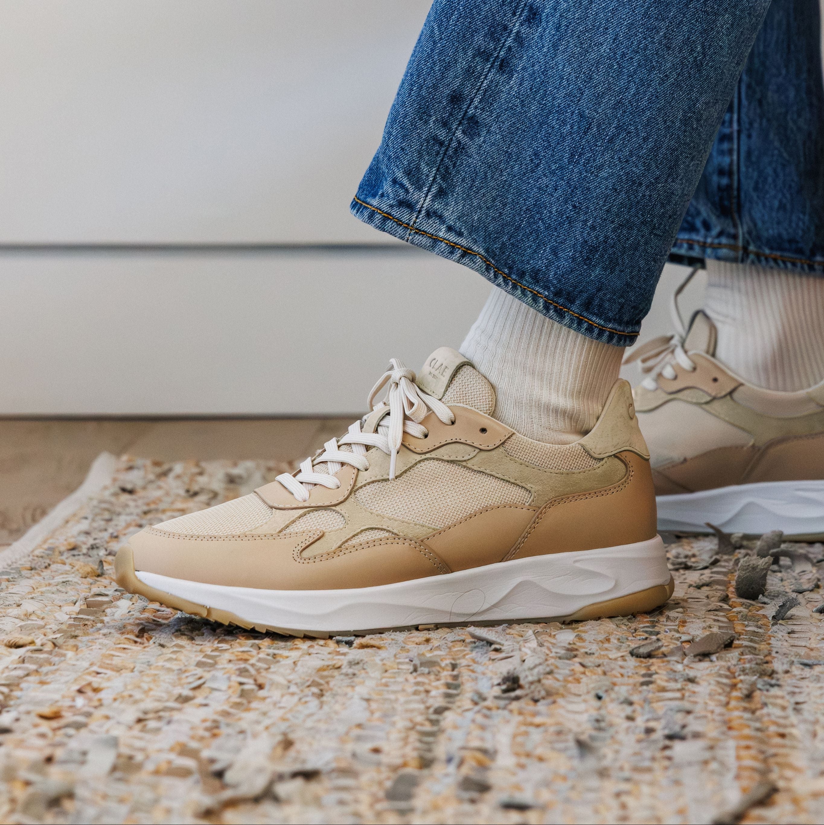 clae-zuma-runner-natural-wood-ash-damen image 2