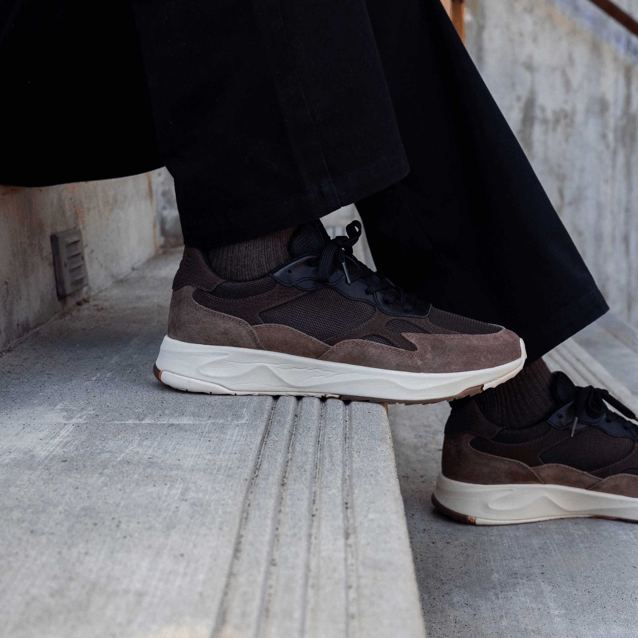 clae-zuma-modern-runner-suede-nubuk-mit-desert-track-sohle image 7